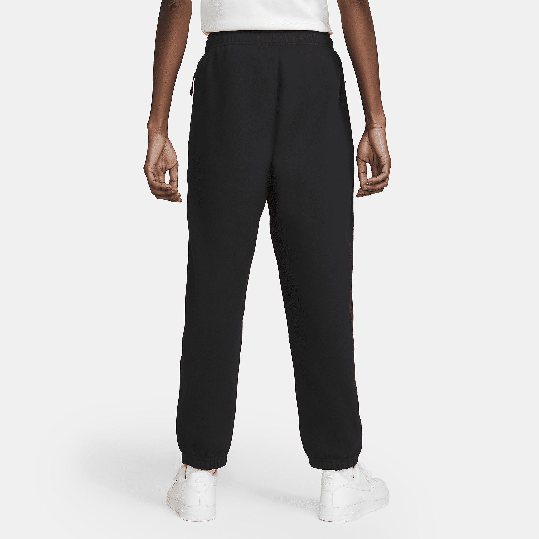 Nike Men's Solo Swoosh Fleece Pants Product Image