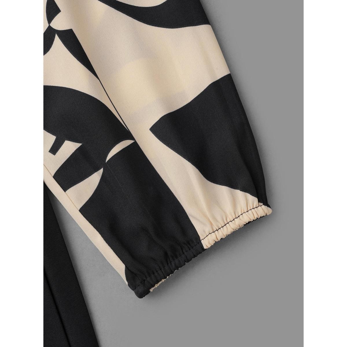Plus Size Notched Geometric Print Pleated Dress Black Women At the Office Pleated Flat collar with V-notch Long Sleeve Curvy BloomChic 18-20/2X Product Image