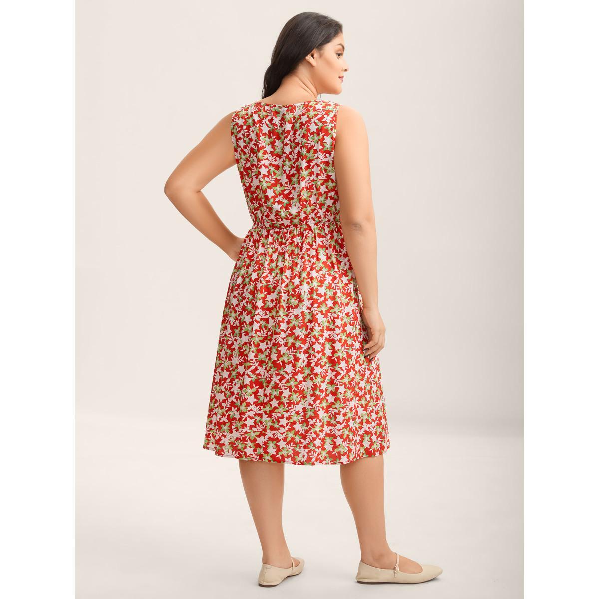 Plus Size Floral Print Sleeveless Pockets Midi Dress Crimson Women Square Neck Sleeveless Curvy BloomChic 10/M Product Image