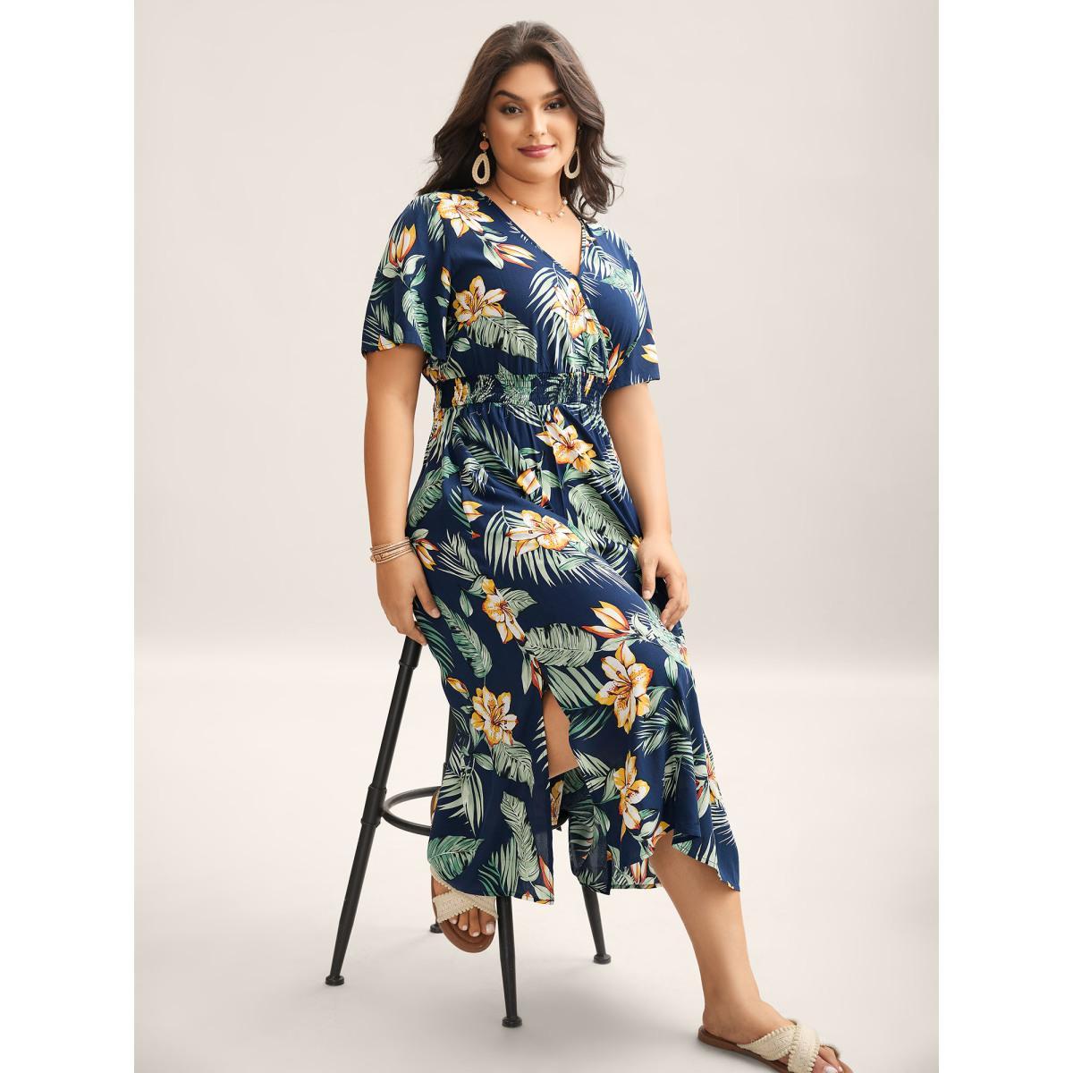 Plus Size Tropical Floral Print Shirred Waist Midi Dress DarkBlue Women Overlap Collar Short sleeve Curvy BloomChic 22-24/3X Product Image