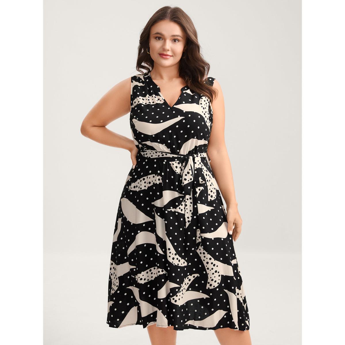 Plus Size Geometric Print Pleated Midi Dress BlackFlower Women Flat collar Sleeveless Curvy BloomChic 12/L Product Image