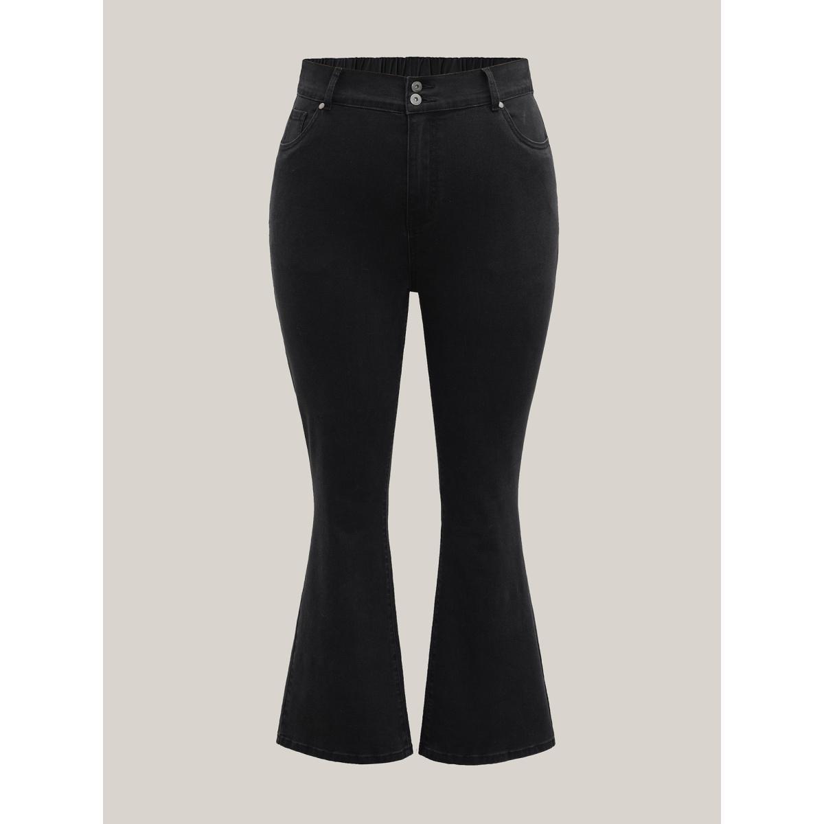 Plus Size Buttons Mid-Rise Curvy Skinny-Fit Jeans Women Denimblack Elegant Button Medium stretch Slanted pocket Jeans BloomChic 28/5X Product Image