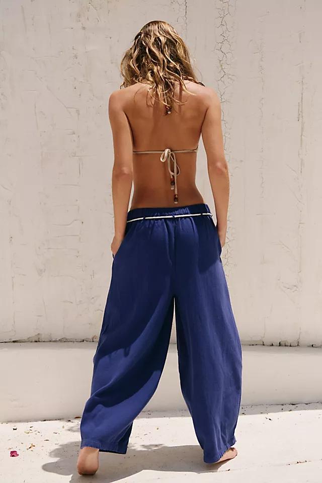 Kayden Barrel Pants Product Image