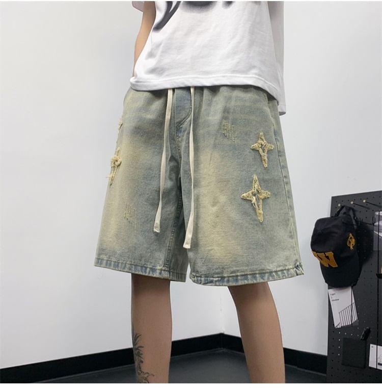 Drawstring Waist Star Applique Washed Denim Shorts Product Image
