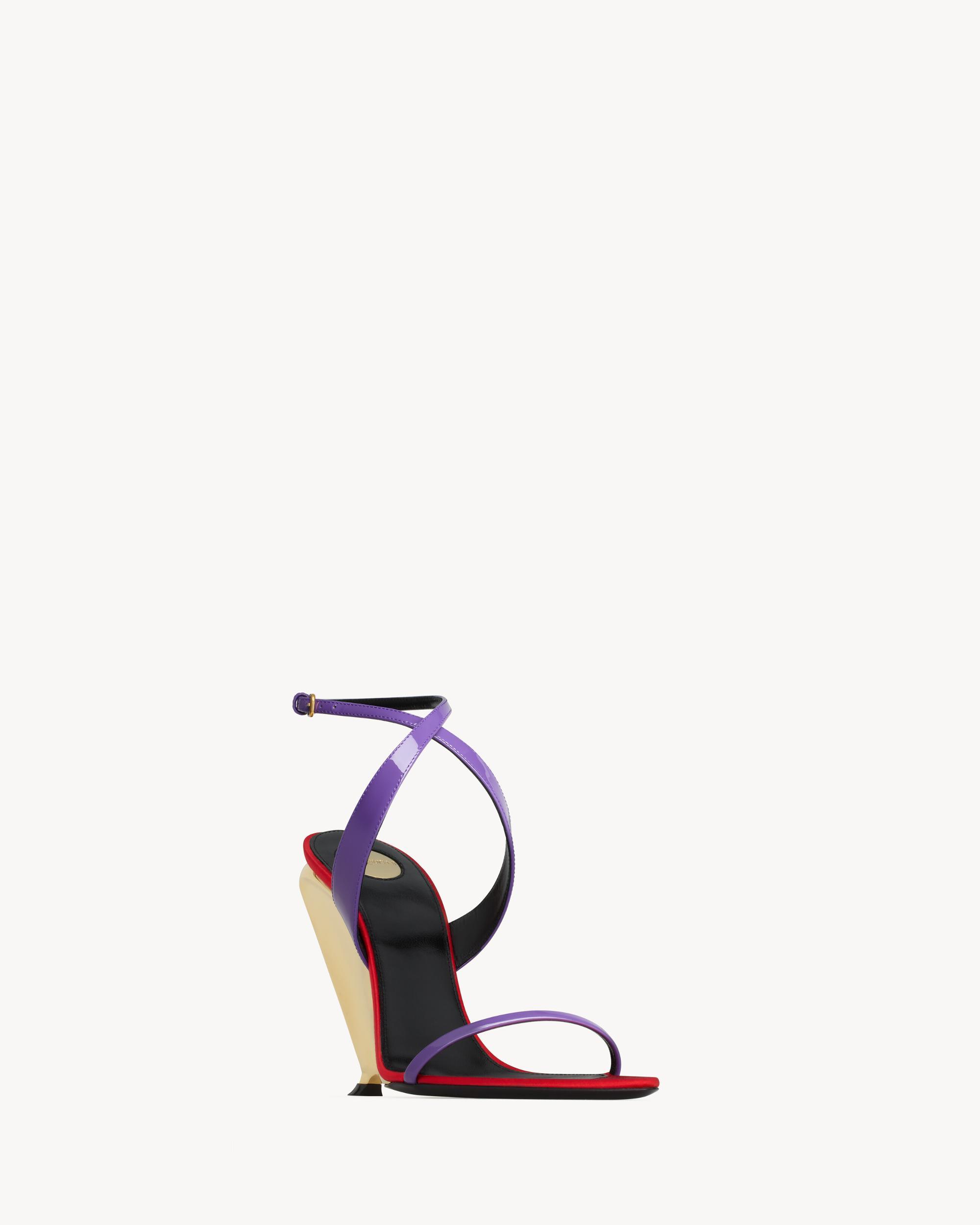 TALLULAH wedges in patent leather Product Image