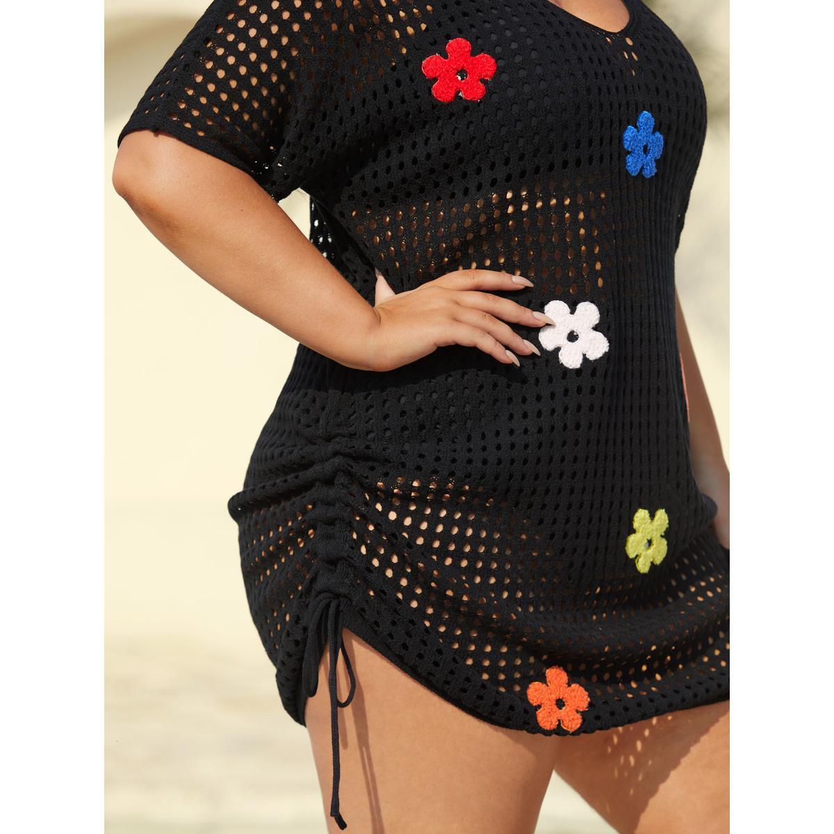 Plus Size Crochet Flowers Side Drawstrings Swim Cover-Up Women's Swimwear Black Beach Loose Texture Curve Swim Cover Ups BloomChic 28/5X Product Image