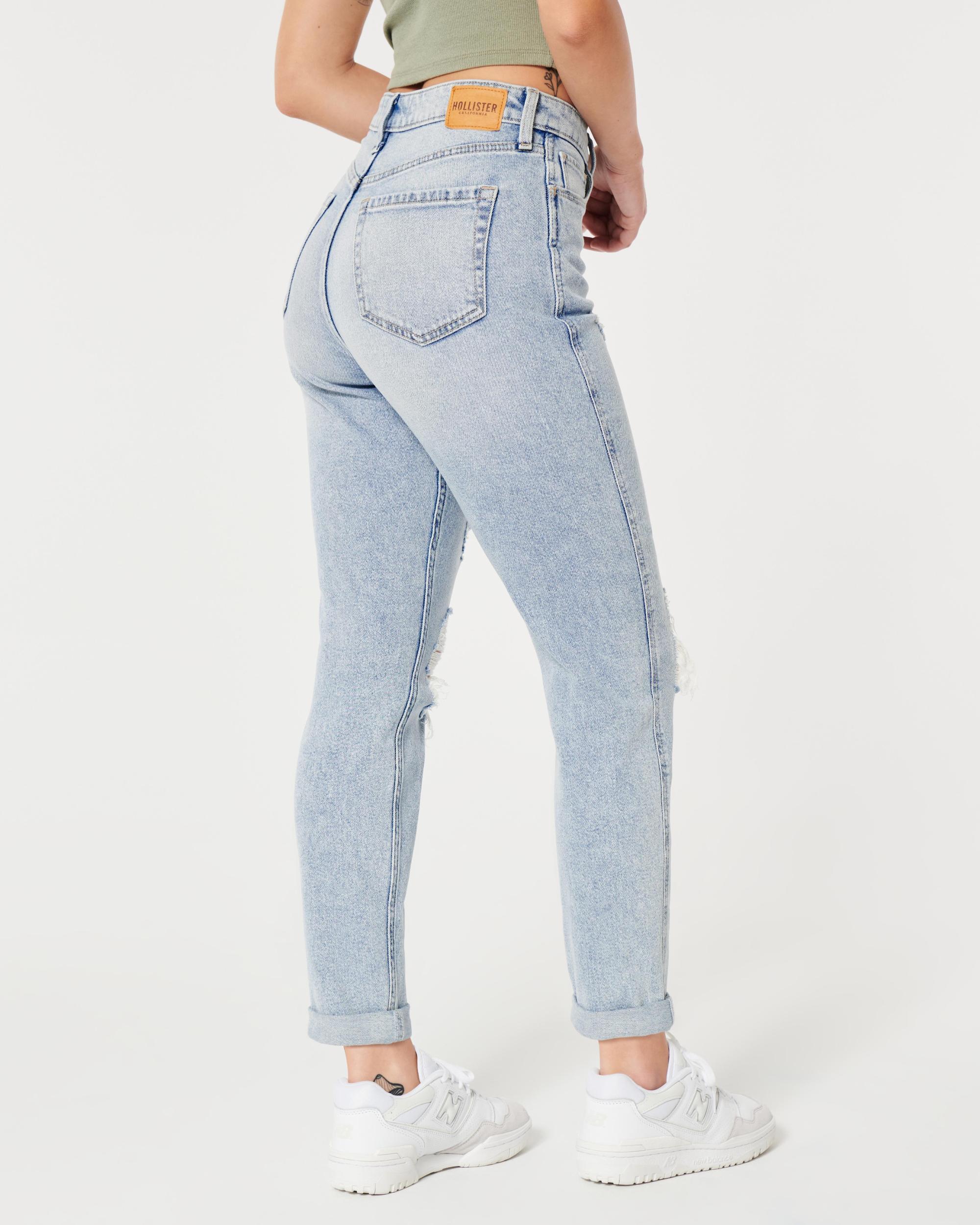 Curvy Ultra High-Rise Black Mom Jeans Product Image
