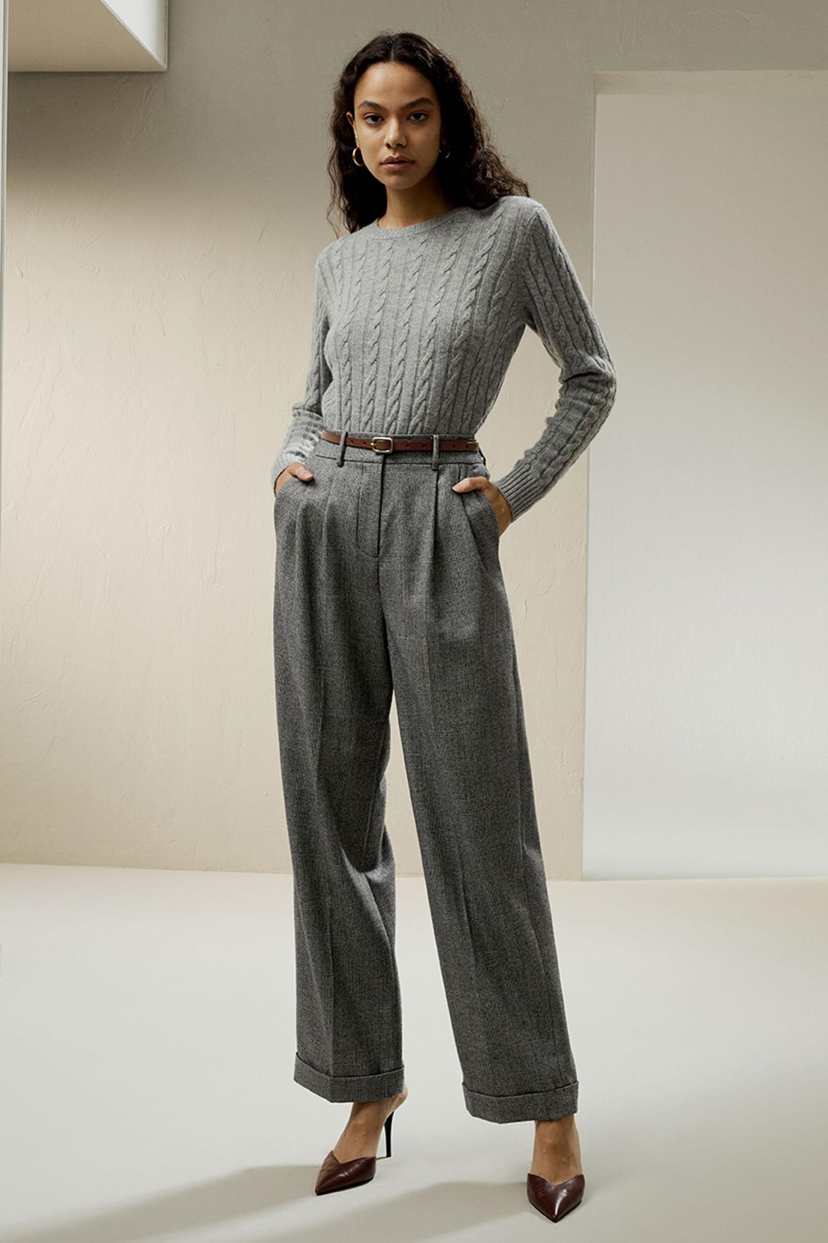 Classic Cable Knit Sweater with Ribbed Edges Product Image