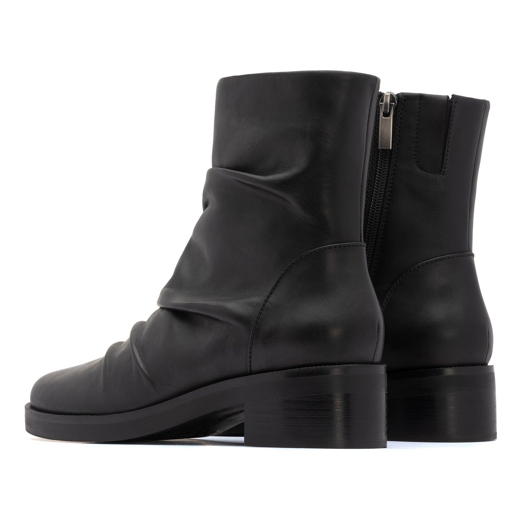 Traverse Scrunch Metatarsal Product Image