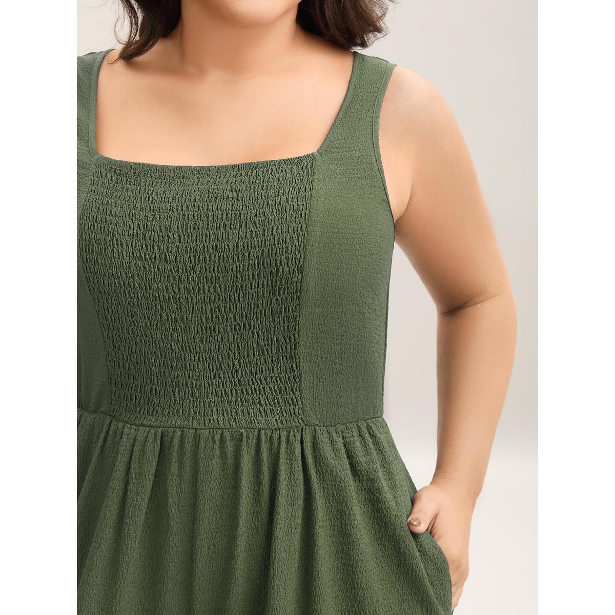 Plus Size ArmyGreen Shirred Pockets Wide-Leg Plain Jumpsuit Women Sleeveless Non Vacation Loose Jumpsuits BloomChic 12/L Product Image