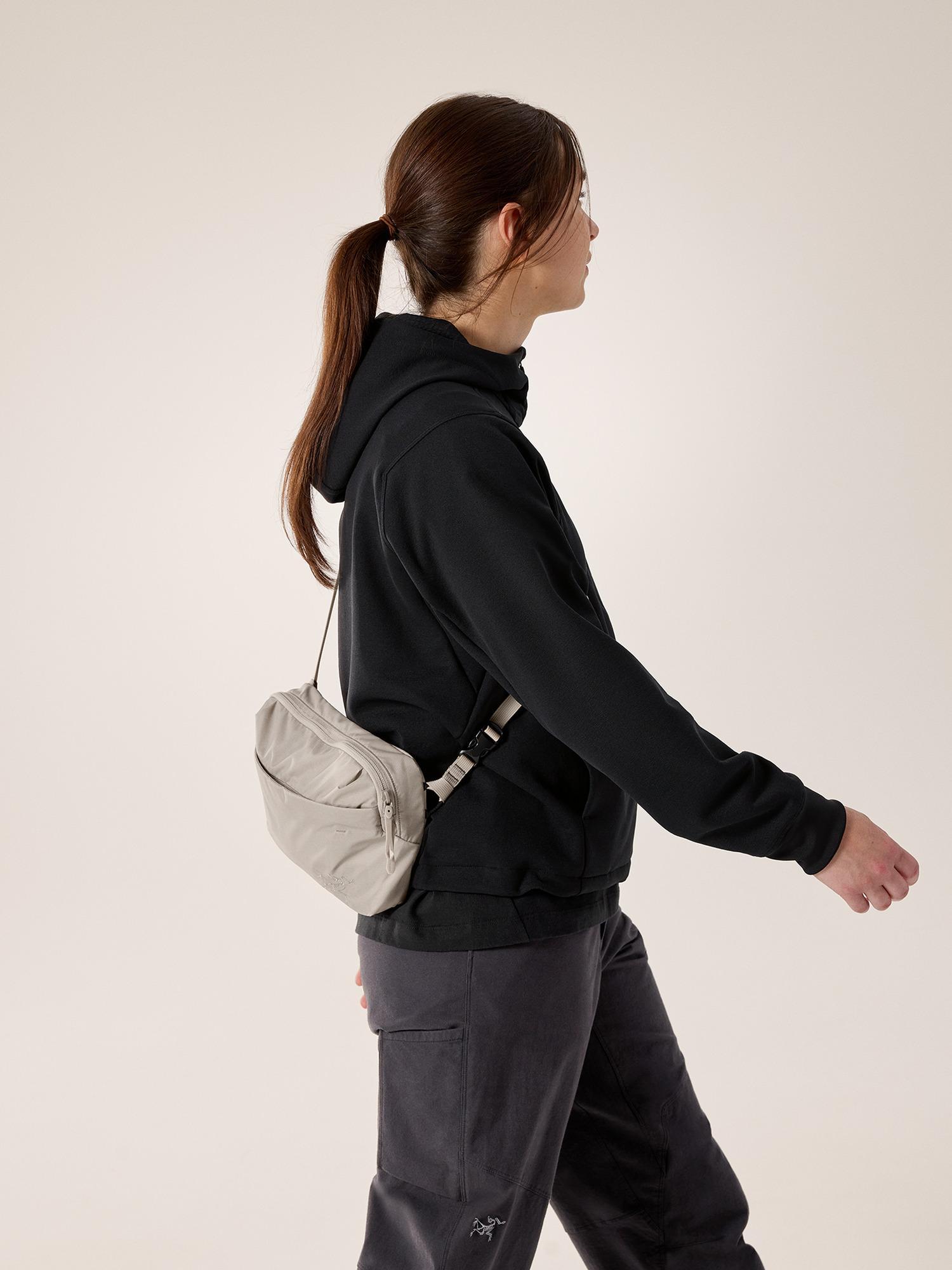 Heliad Crossbody Bag Product Image