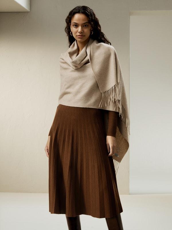 Collegiate Ultra-fine Merino Wool Skirt Product Image