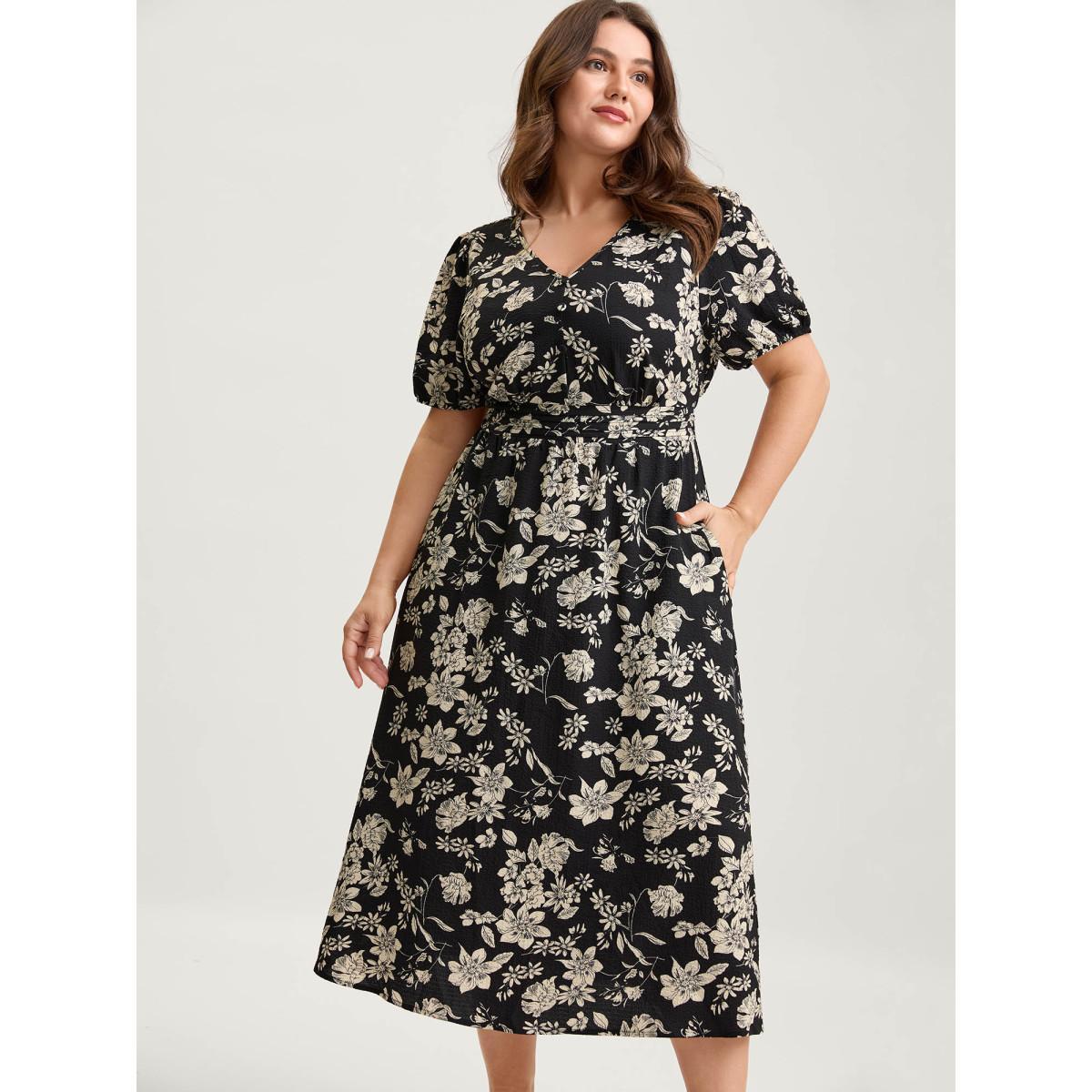 Plus Size Silhouette Floral Pleated Waist V-Neck Midi Dress Black Women Tucked seam V-neck Short sleeve Curvy BloomChic 22-24/3X Product Image