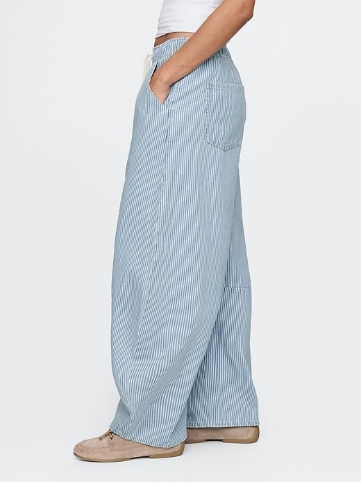 Mid Rise UltraSoft Denim Stripe Easy Horseshoe Jeans Product Image
