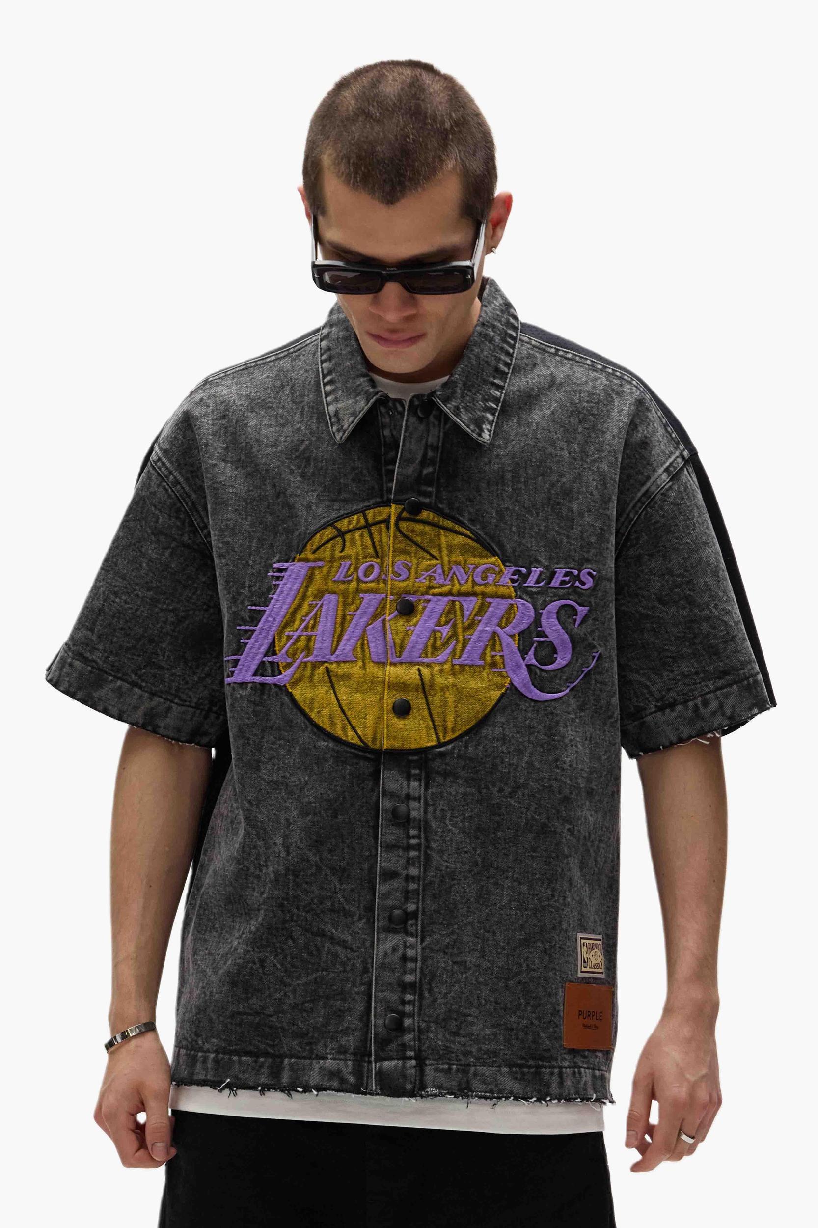 LA Lakers Snap Shirt Male Product Image