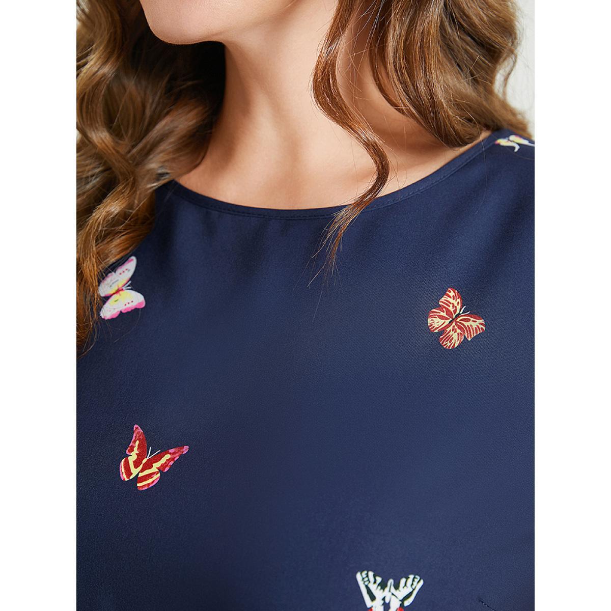Plus Size Butterfly & Floral Round Neck Print Pocket Knee Dress Indigo Women Vacation Pocket Round Neck Short sleeve Curvy Knee Dress BloomChic 10/M Product Image