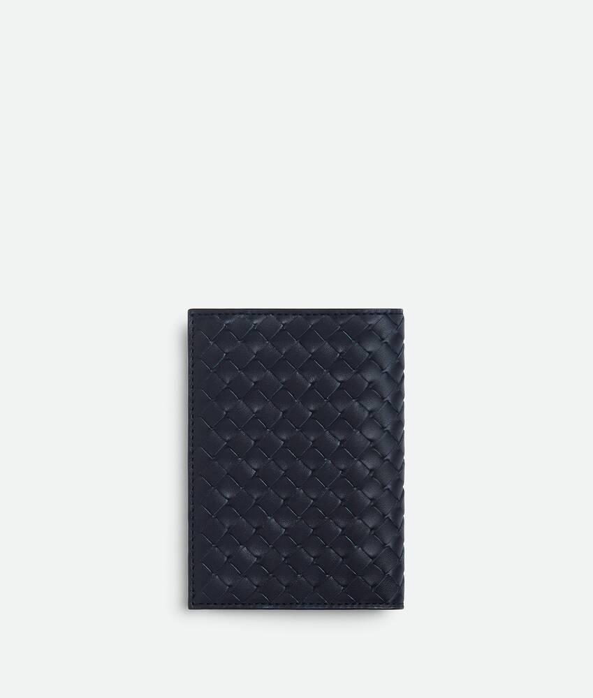 Men's Intrecciato Piccolo Passport Case in Space Product Image