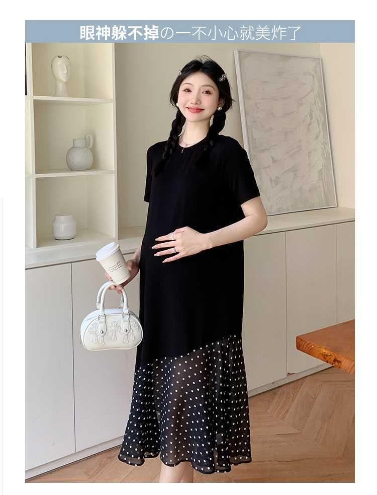 Maternity Short-Sleeve Crew Neck Dotted Panel Midi Sundress Product Image