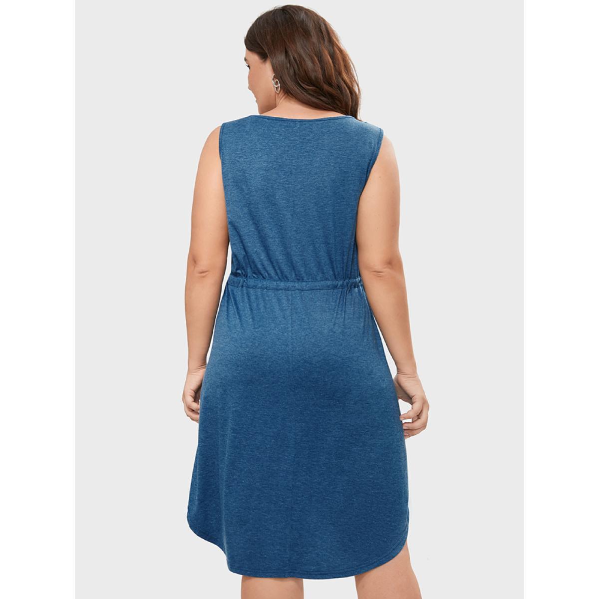 Plus Size Solid Fake Buttons Drawstring Waist Patched Pocket Knee Dress DarkBlue Women Casual Drawstring V-neck Short sleeve Curvy Knee Dress BloomChic 26/4X Product Image