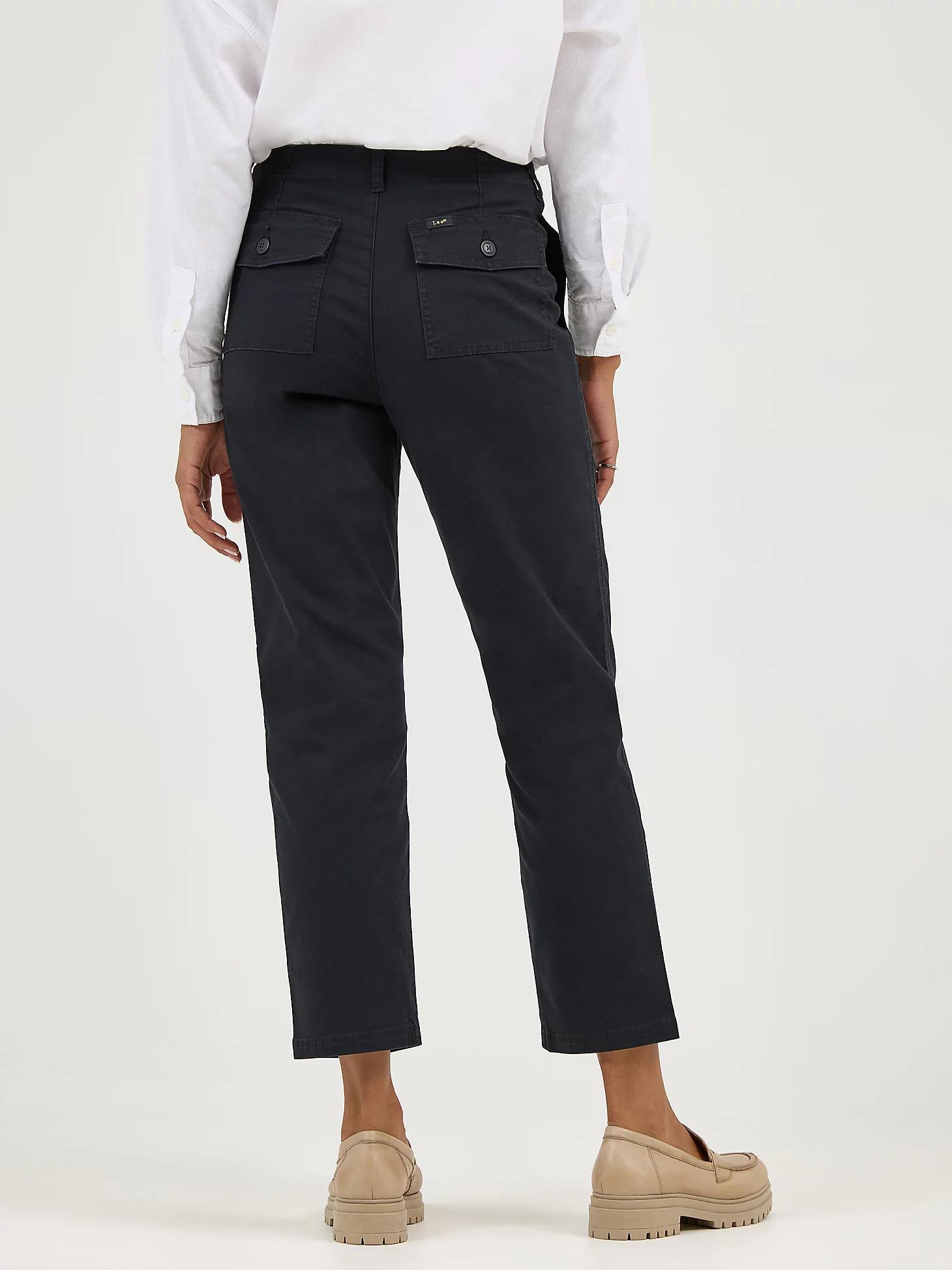 Women's Legendary Utility Crop | Women's Capris & Crops | Lee® Product Image
