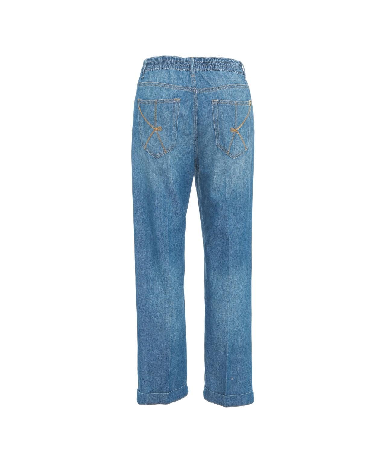 Jeans with turn-ups Product Image