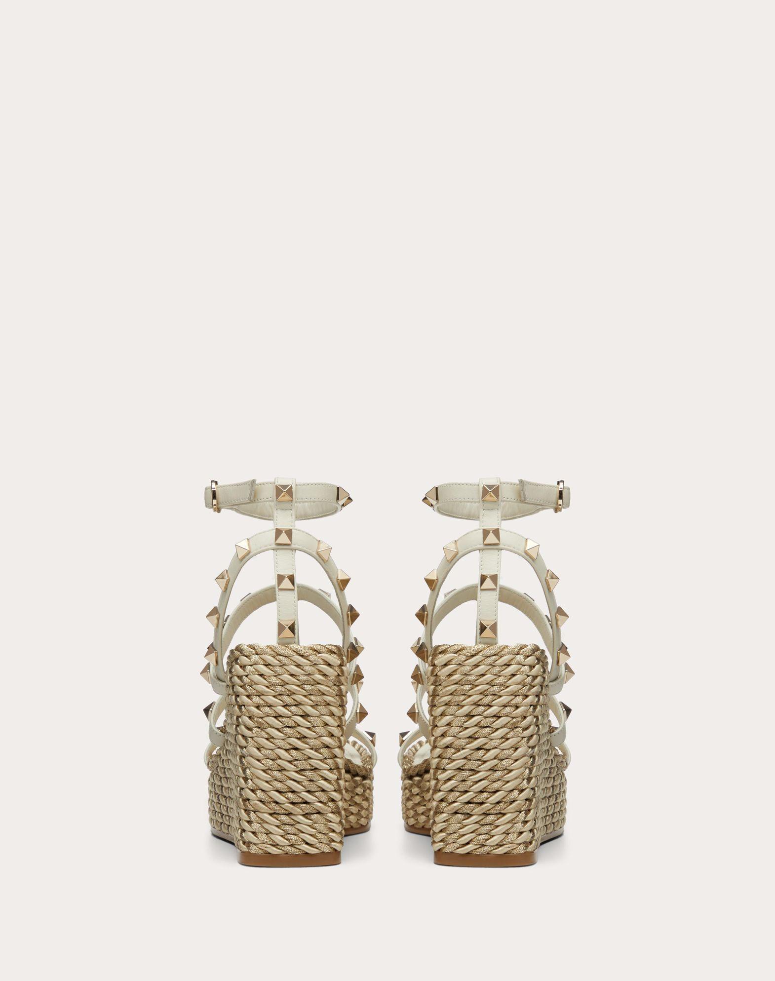ROCKSTUD CALFSKIN WEDGE SANDAL WITH STRAPS 95 MM  Product Image