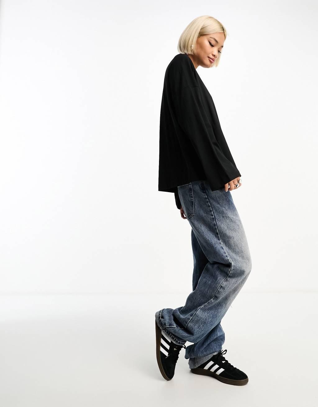 Only oversized long sleeve t-shirt Product Image