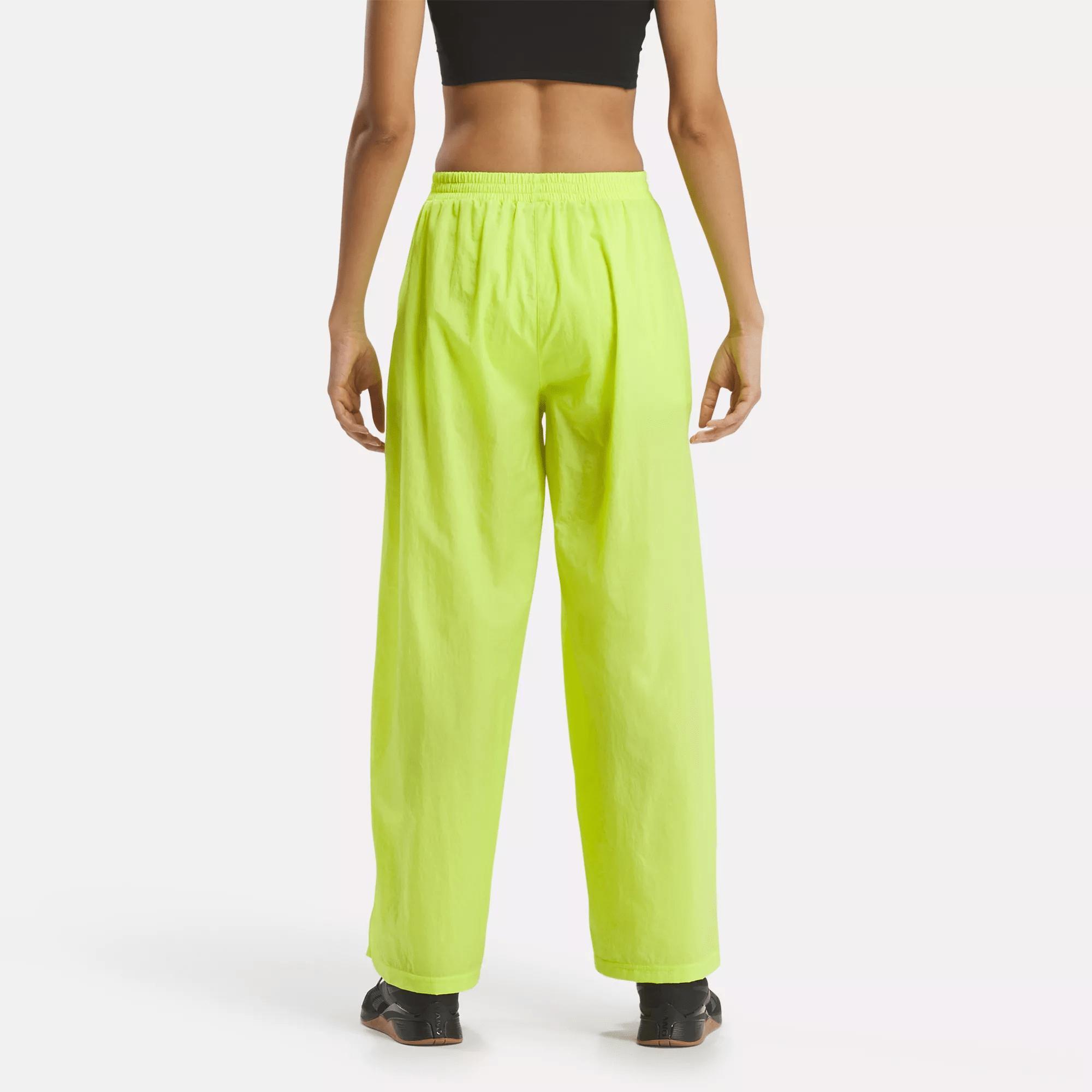 Women's Classics Volume Pants Female Product Image