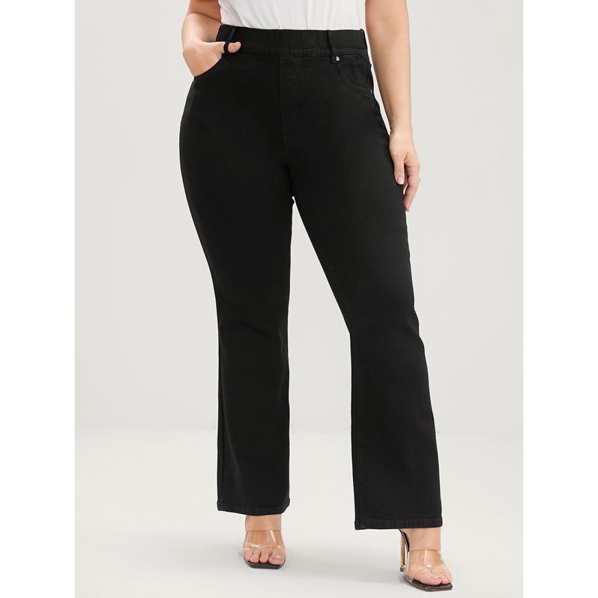 Plus Size Bootcut Slightly Stretchy High Rise Black Wash Pocket Full Jeans Women Black Casual Plain Plain Low stretch Pocket Jeans BloomChic 10/M Product Image