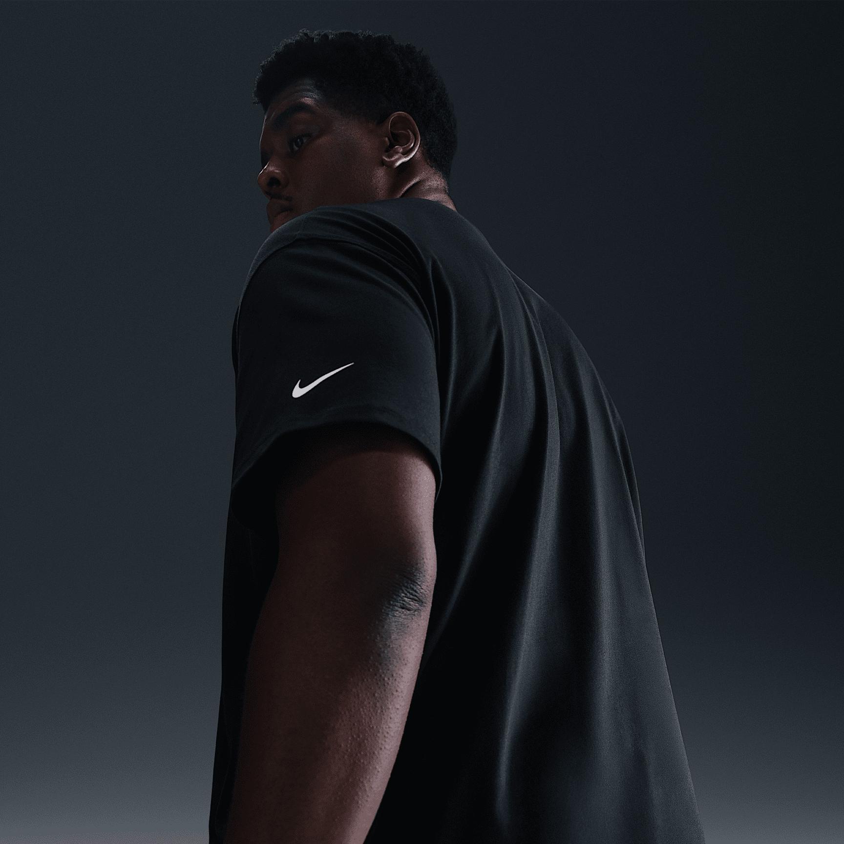 Nike Men's Kobe Basketball T-Shirt Product Image