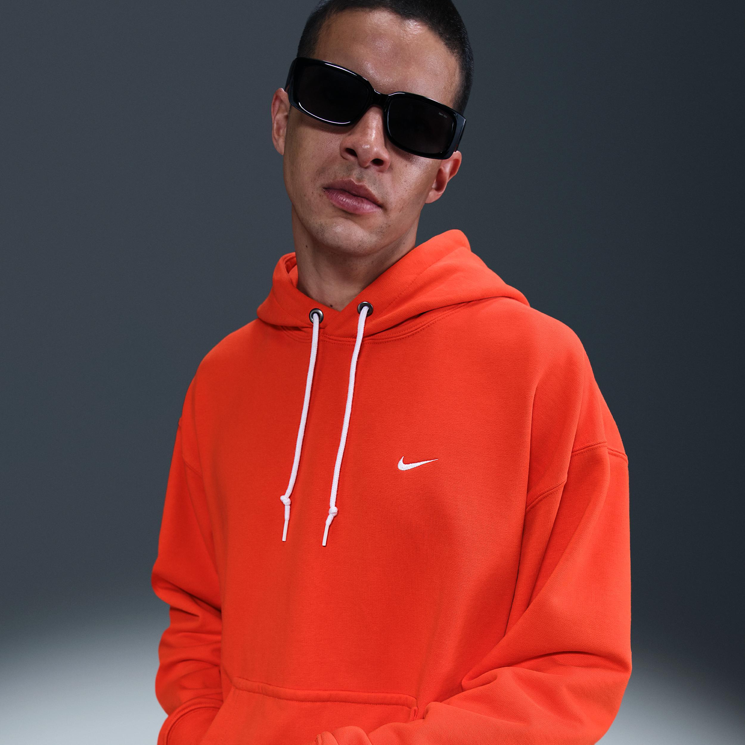 Nike Solo Swoosh Men's French Terry Pullover Hoodie Product Image