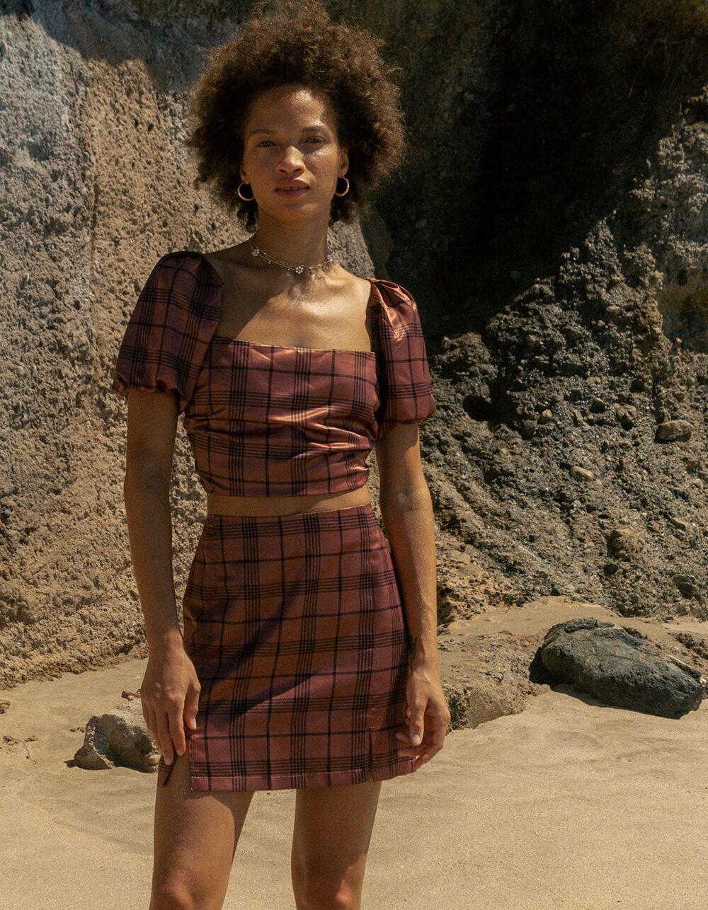 WEST OF MELROSE Mad About Plaid Puff Sleeve Womens Top - PLAID Product Image