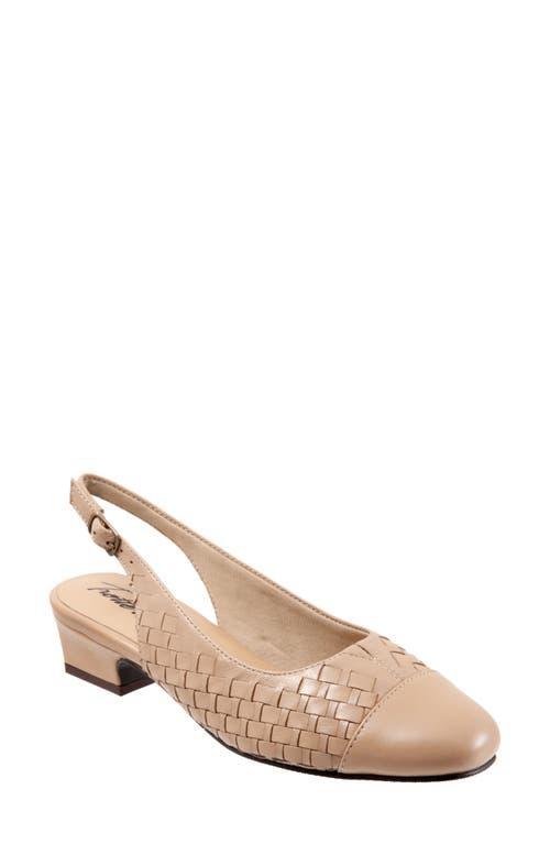 Trotters Dea Woven (Nude) Women's Shoes Product Image