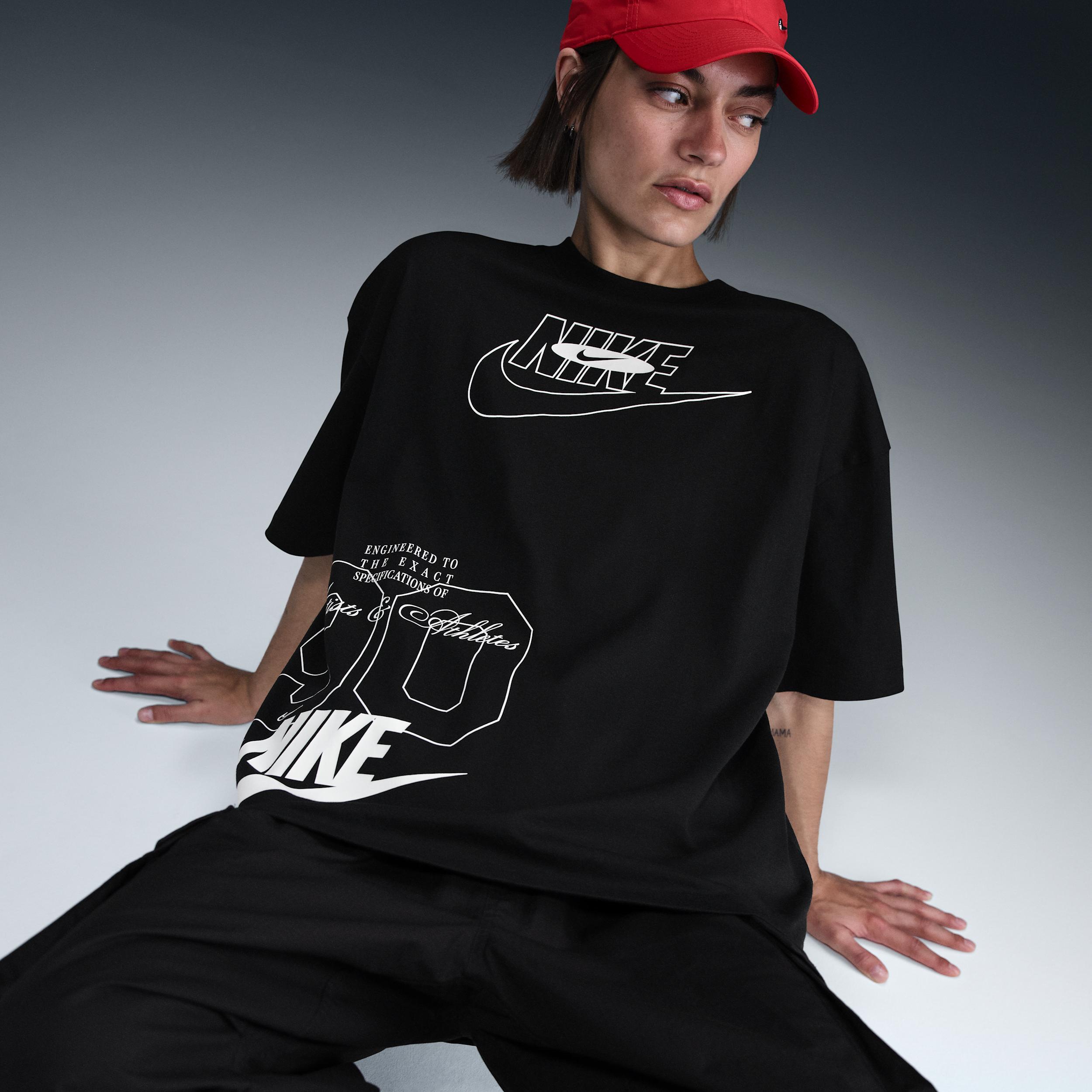 Nike Sportswear Women's Oversized T-Shirt Product Image