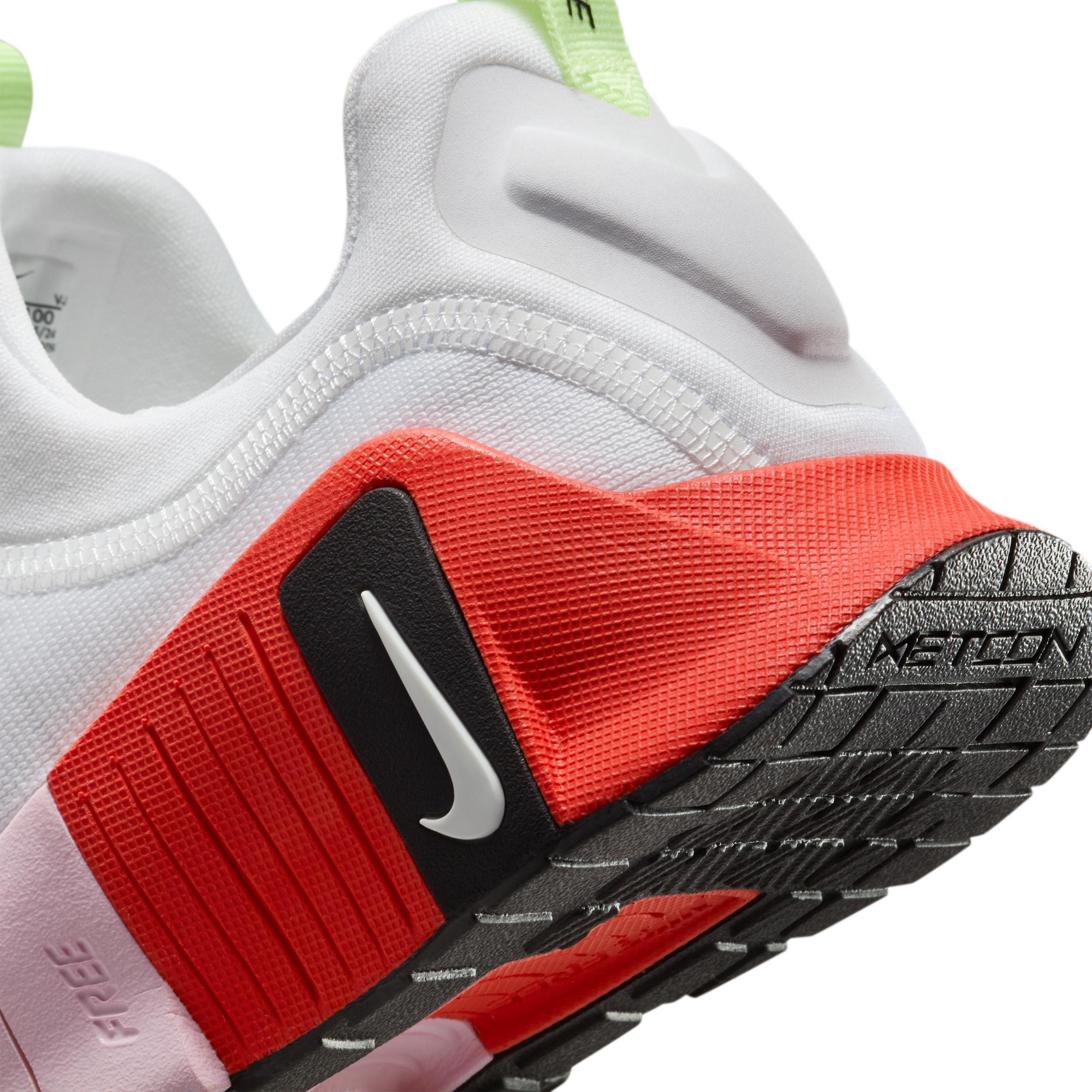 Nike Women's Free Metcon 6 Workout Shoes Product Image