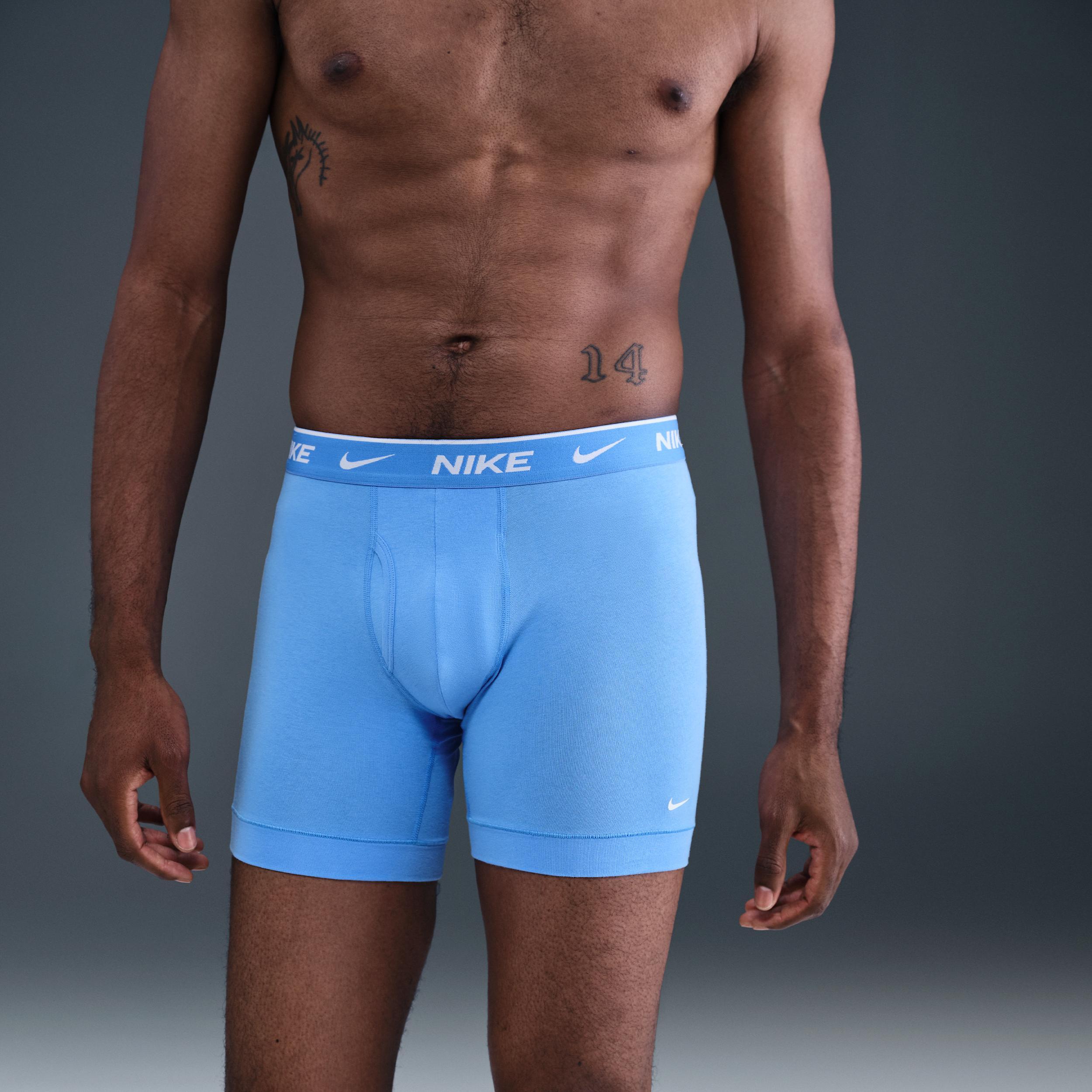Nike Dri-FIT Essential Cotton Stretch Men's Boxer Briefs (3-Pack) Product Image