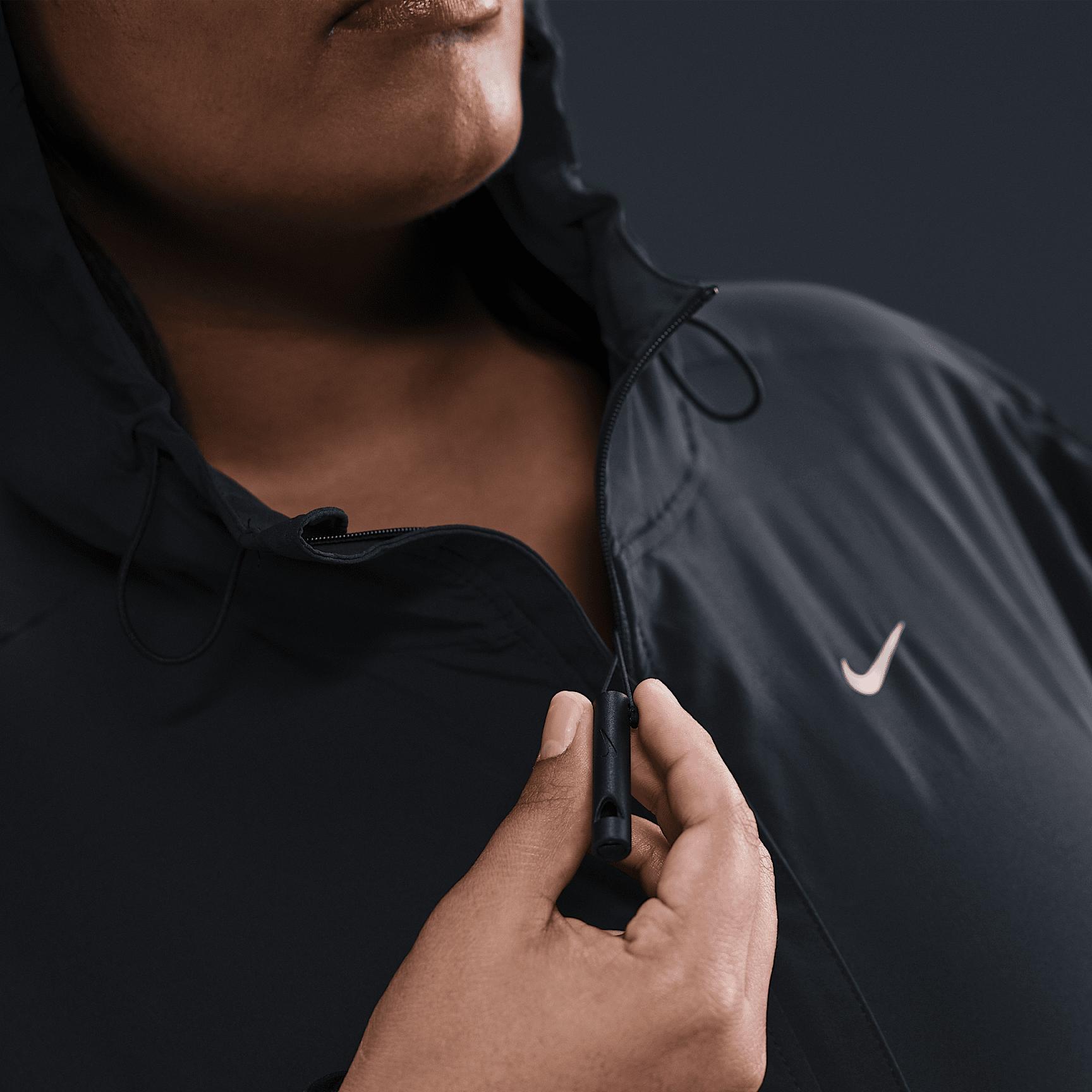 Nike Swift Women's Repel Packable Running Jacket (Plus Size) Product Image
