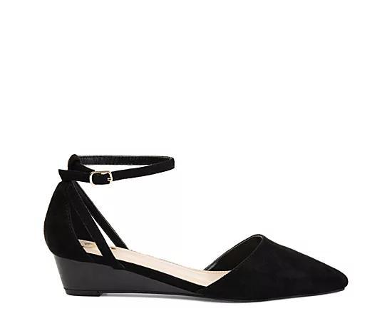 Journee Collection Womens Arkie Pump Product Image
