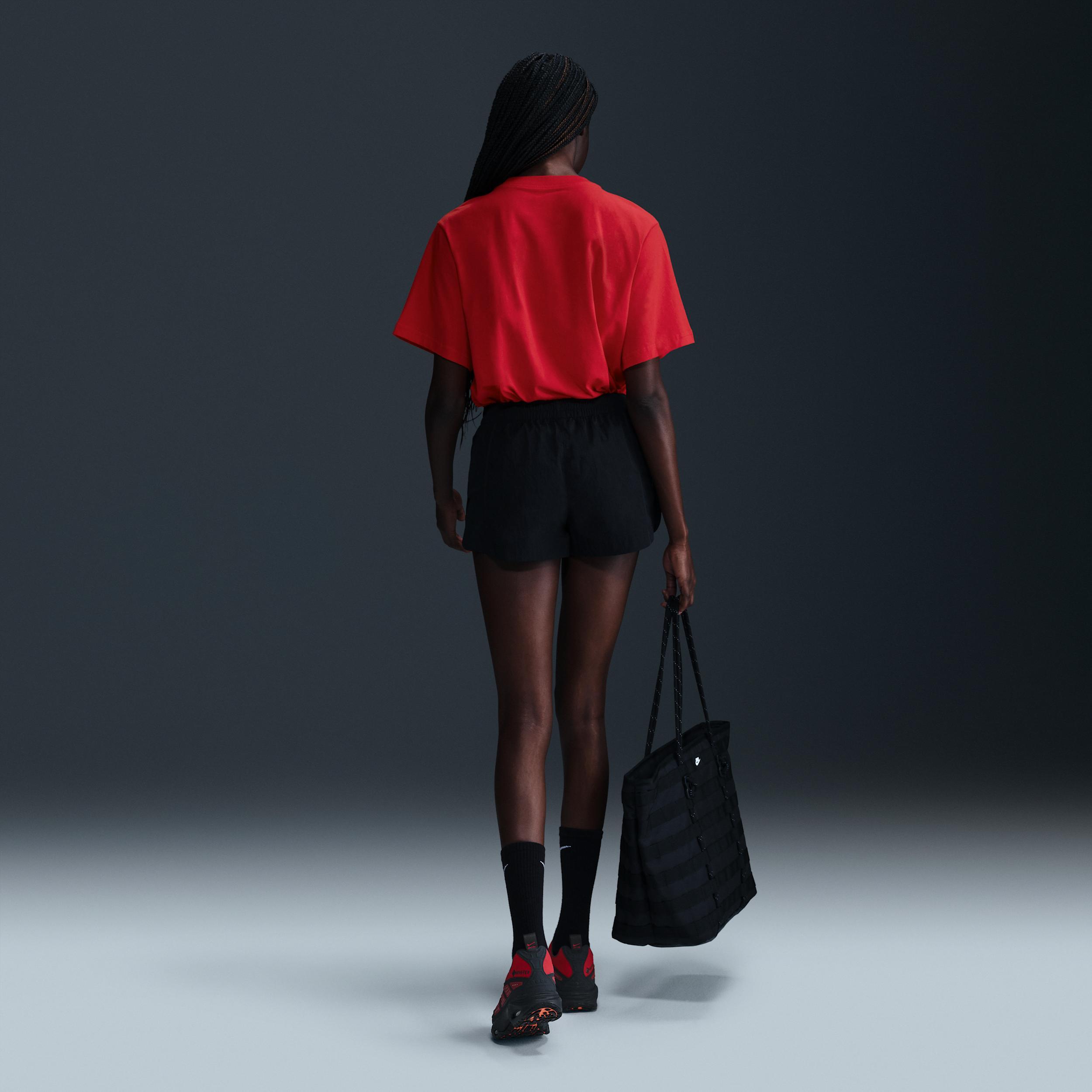 Nike Sportswear Essential Women's T-Shirt Product Image
