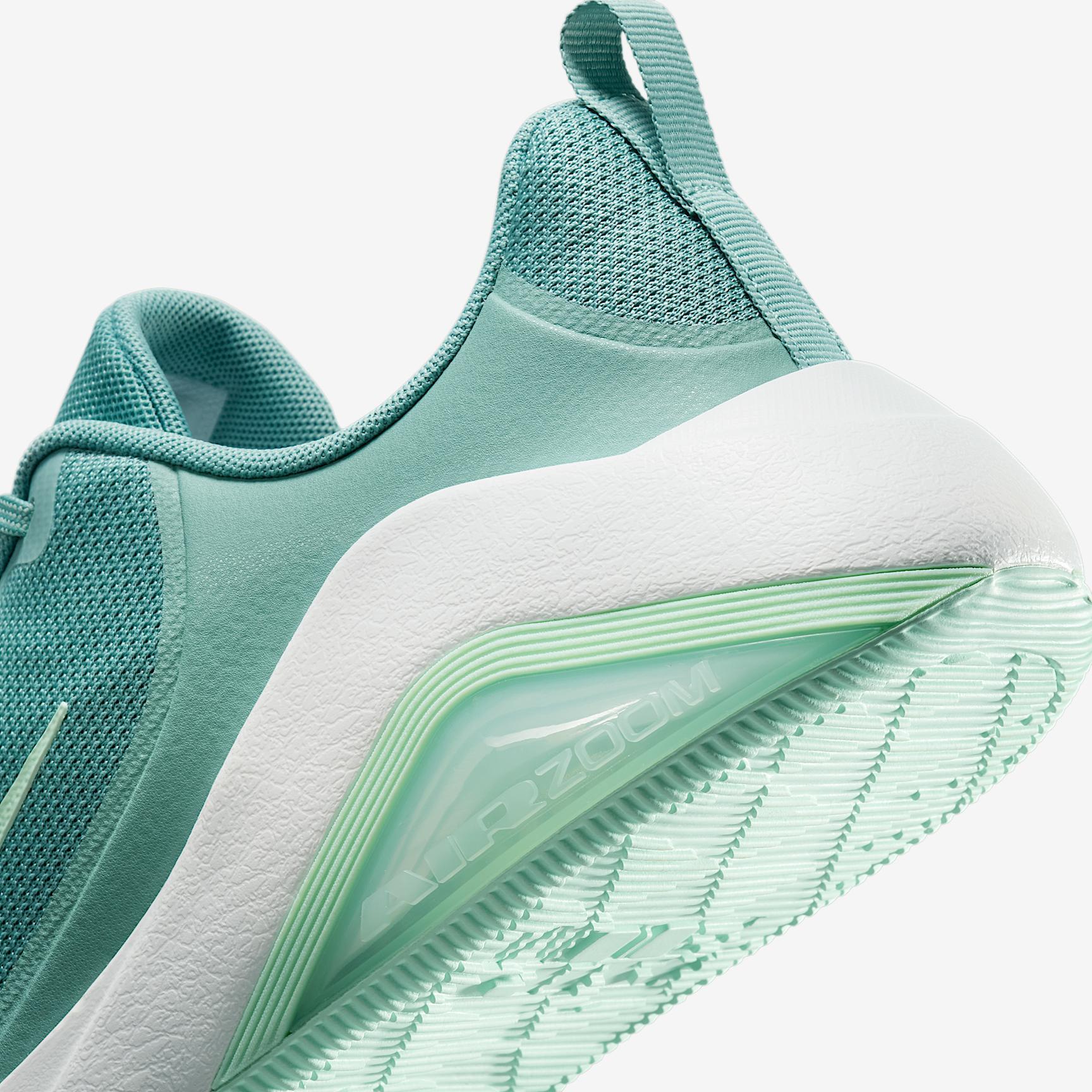 Nike Women's Bella 7 Workout Shoes Product Image