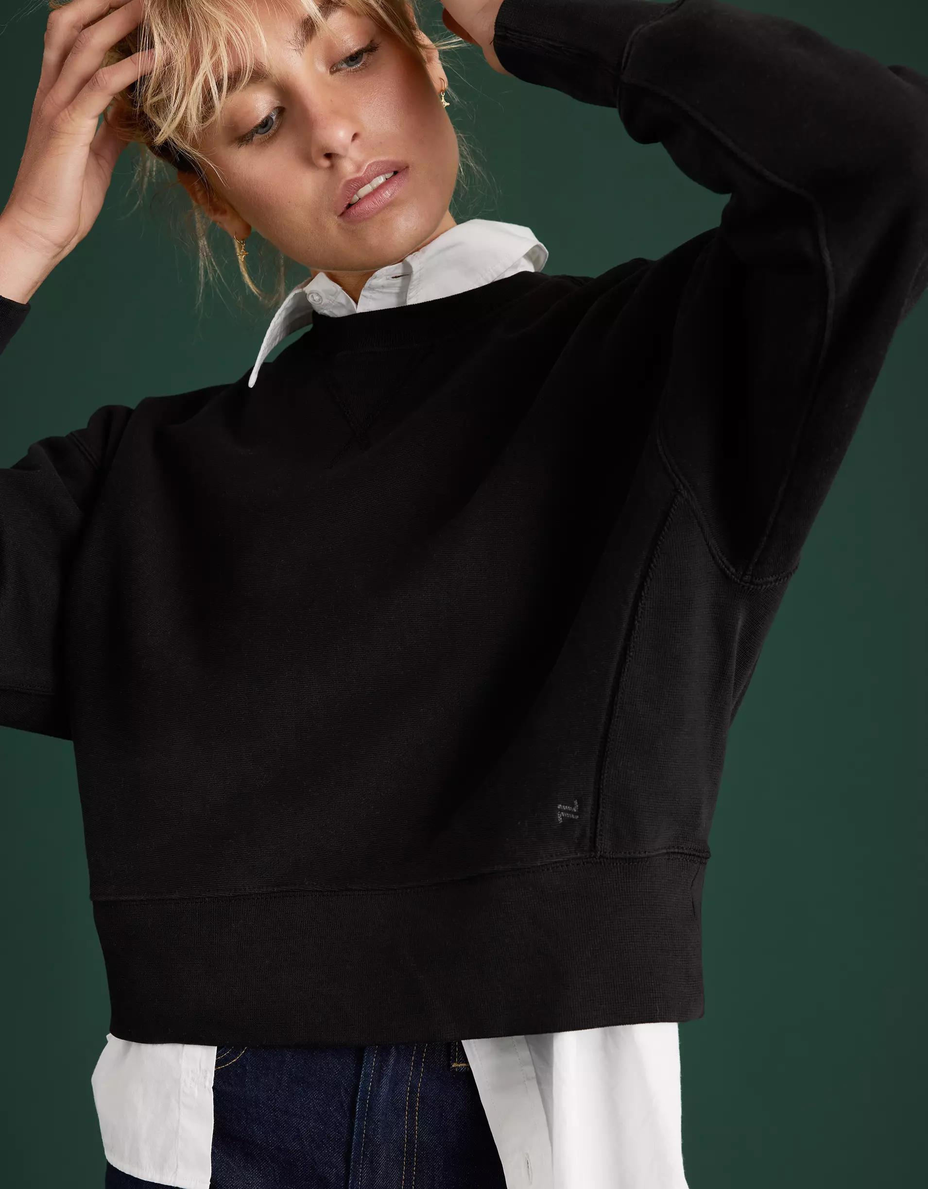 AE77 Premium Cropped Fleece Crewneck Sweatshirt Product Image