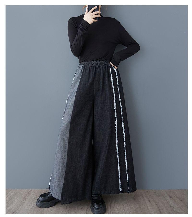 Elastic Waist Washed Fray Panel Denim Culottes Product Image