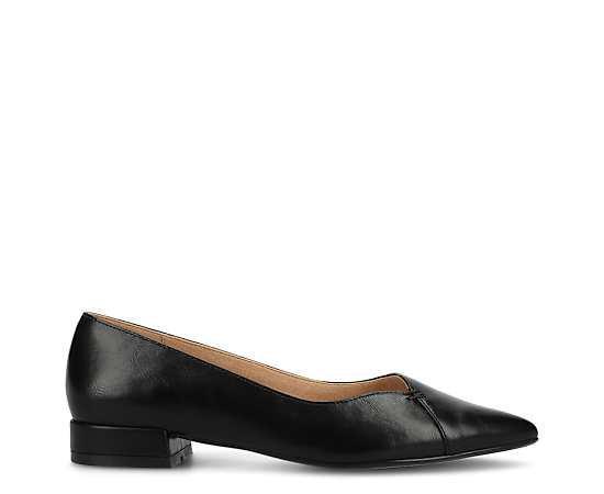 Journee Collection Womens Carmin Flat Product Image