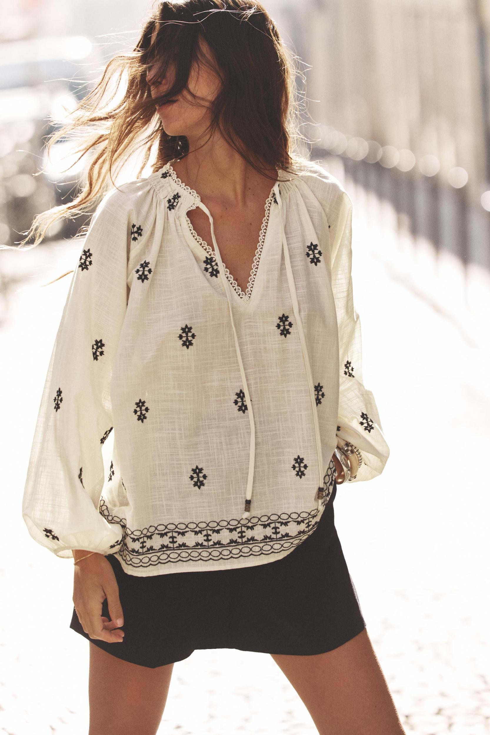 EMBROIDERED BLOUSE Product Image