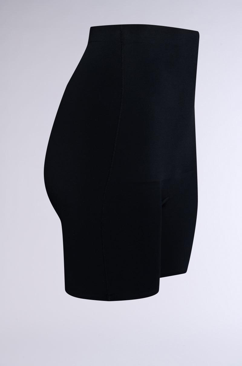 TITSY TUMMY TUCK SHORTS IN BLACK Product Image