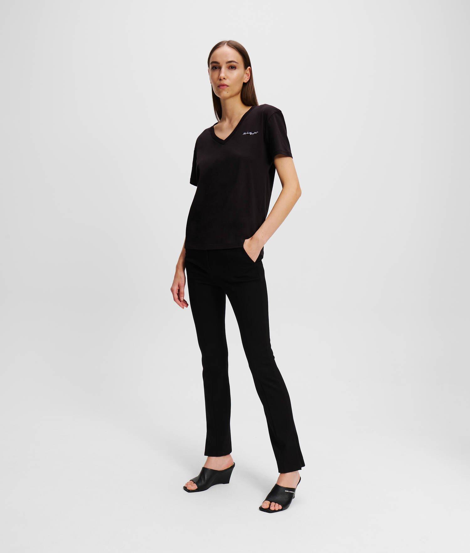 KARL SIGNATURE V-NECK T-SHIRT Product Image