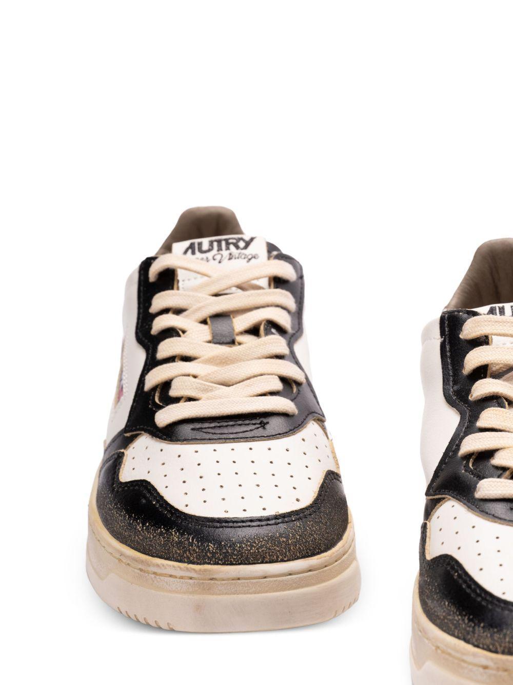 Medalist sneakers Product Image