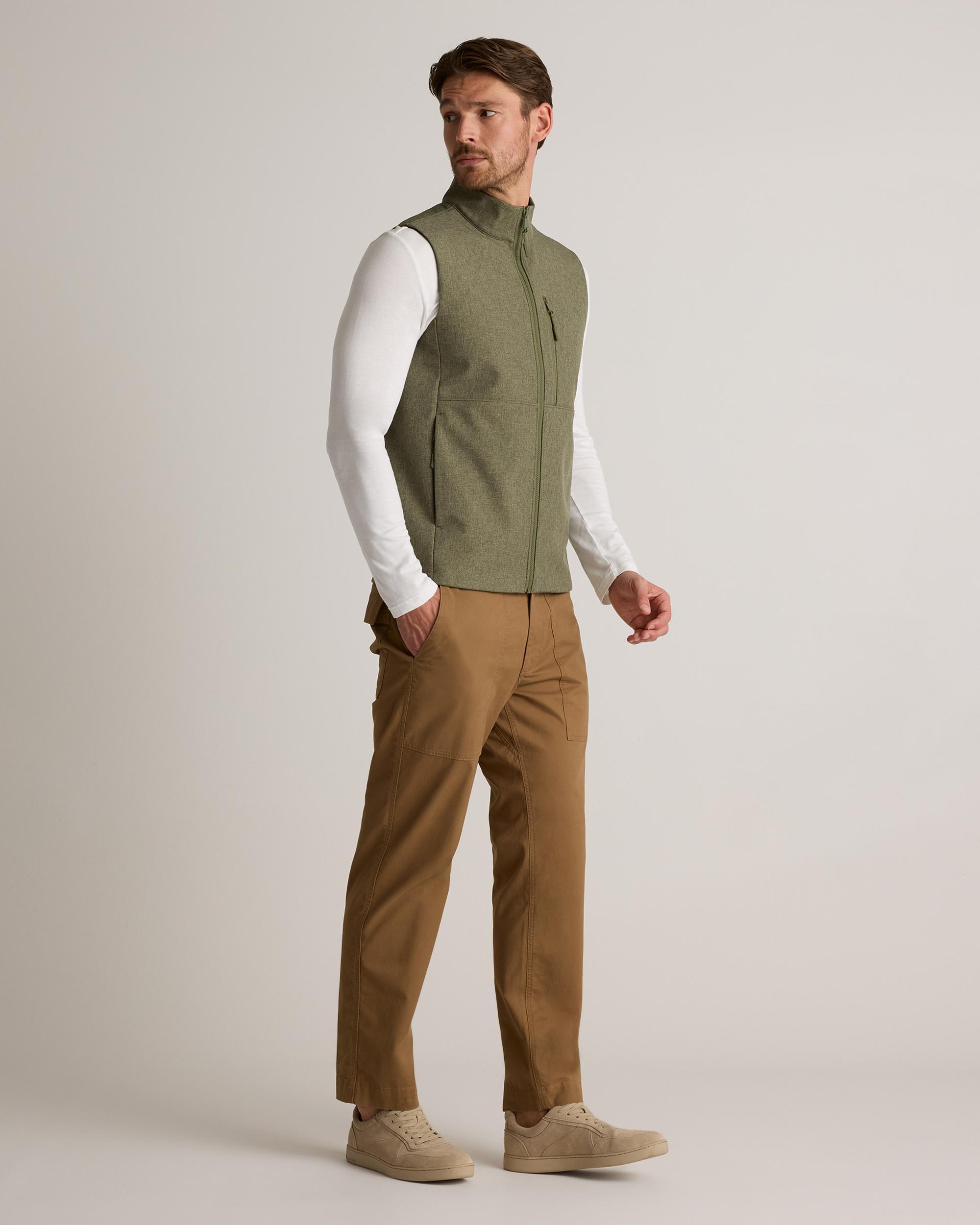 Quince | Men's Softshell Fleece-Lined Full-Zip Vest Size XL, Recycled Polyester Product Image