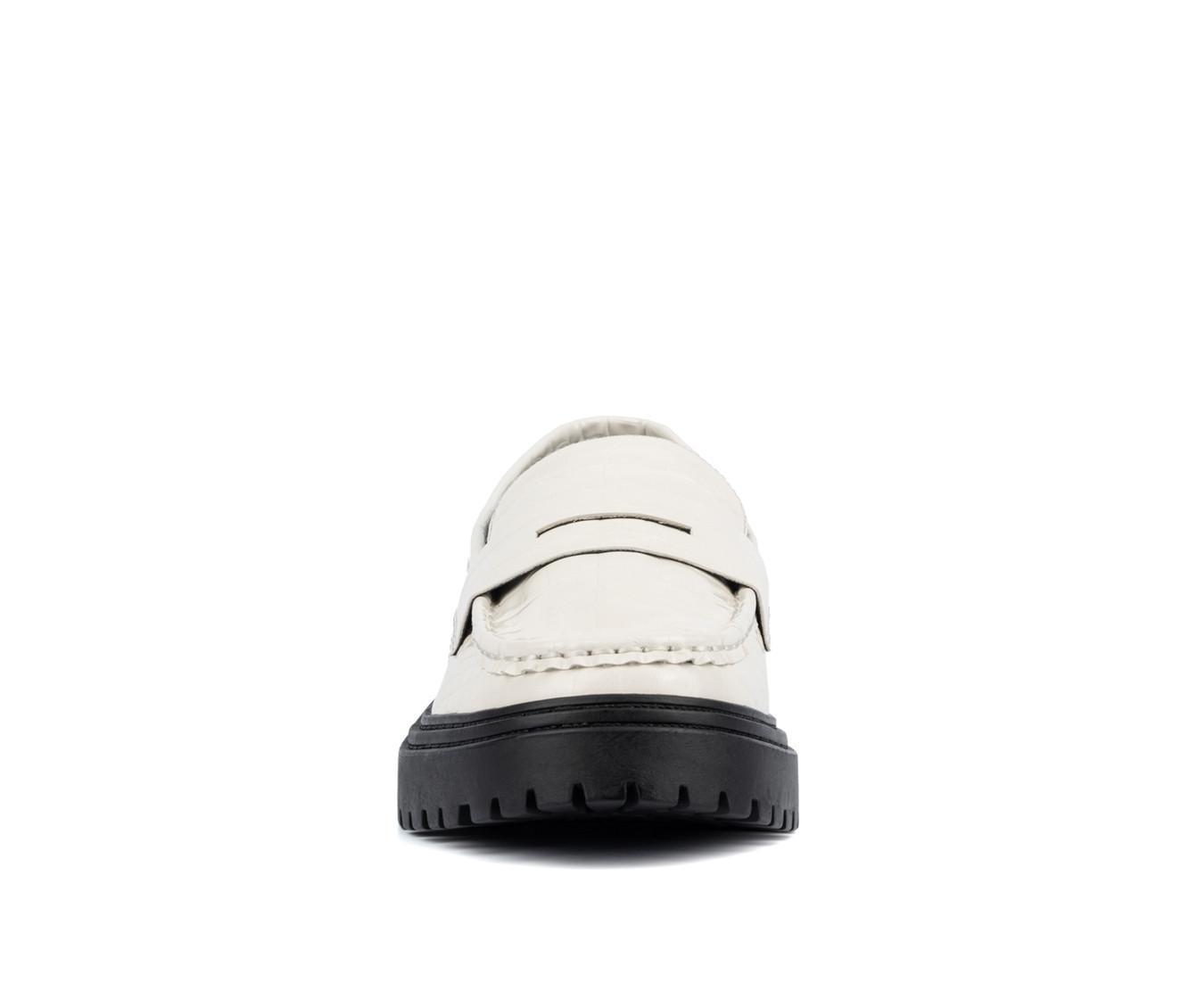 Women's Fashion to Figure Ilissa Loafer Shoes Product Image