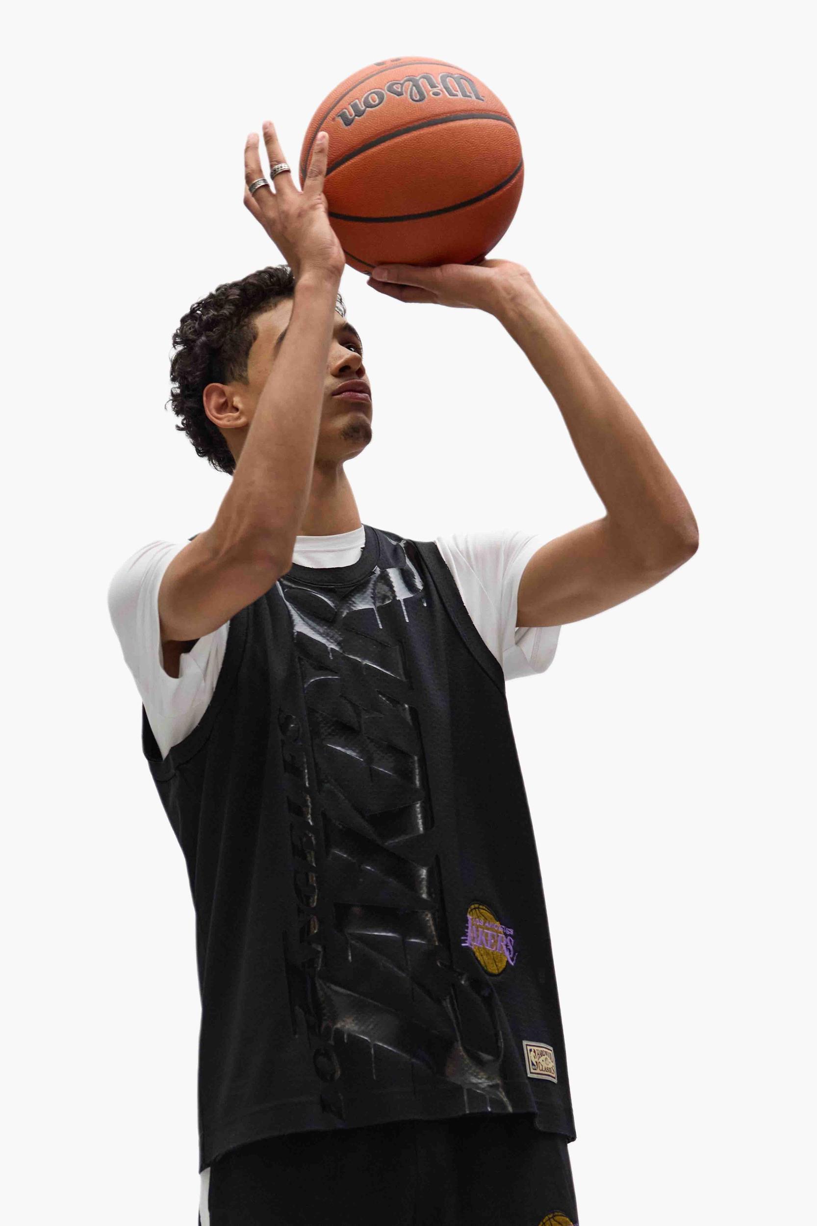 LA Lakers Mesh Jersey Male Product Image
